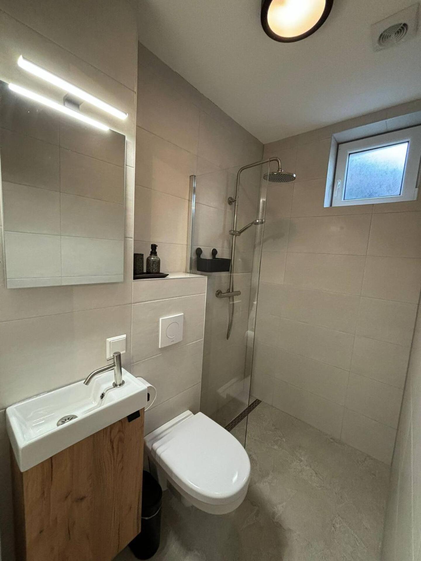 Bed&Breakfast Heerenveen Centrum met Privé Sauna en Jacuzzi Extérieur photo
